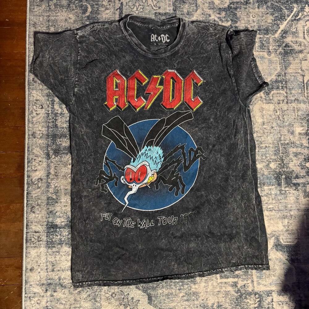 AC/DC Fly on the Wall Tour 1985 T-Shirt, Stone Washed, Size S
